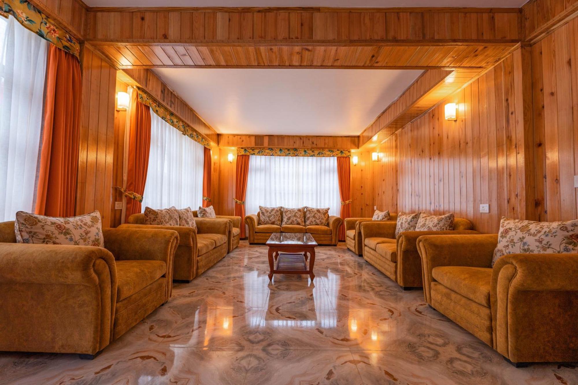Summit Gangchen Hotel Lachen Buitenkant foto